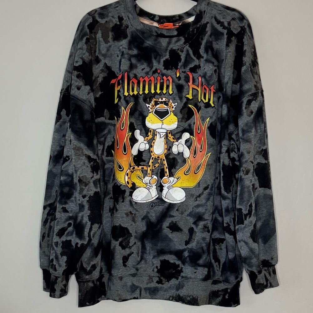 Cheetos Flamin' Hot Graphic Women’s Sweatshirt